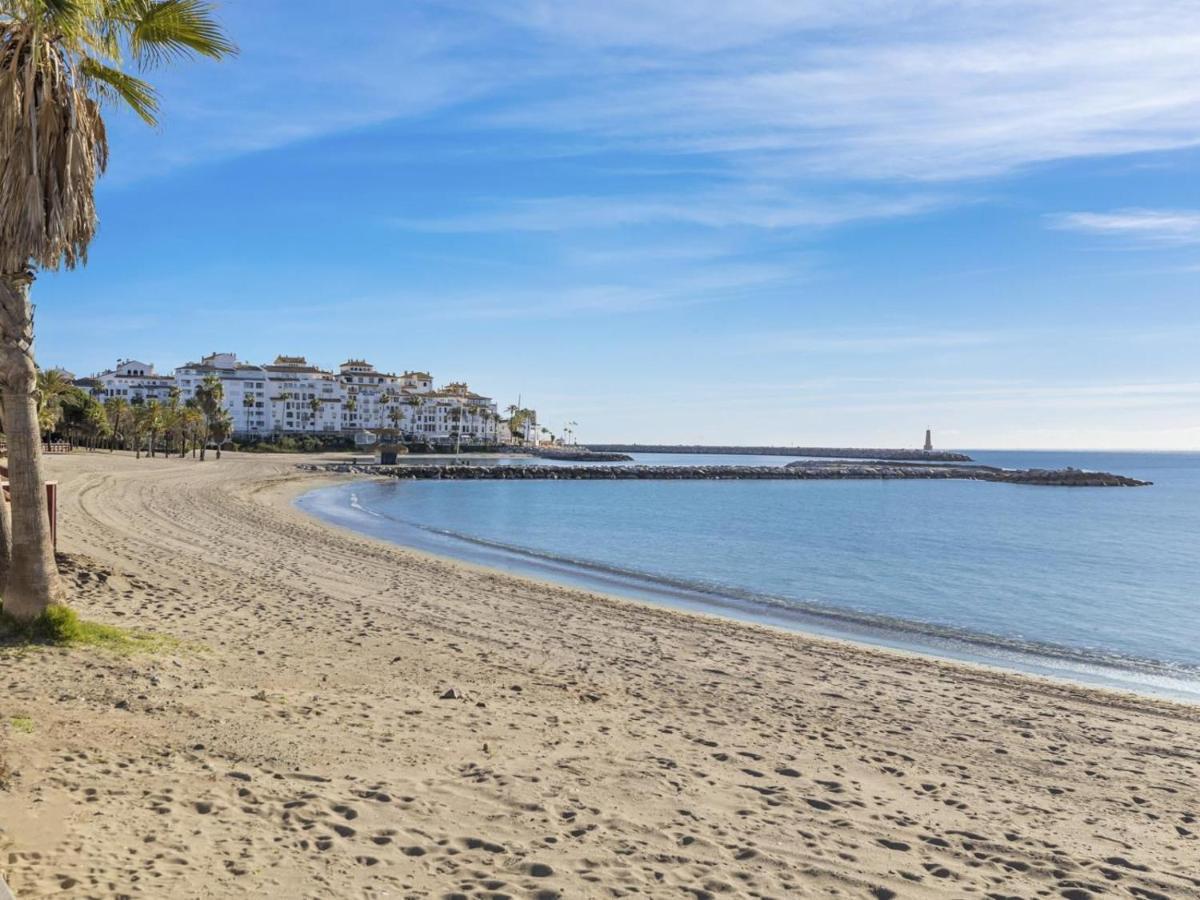 Vista Piscina Y Gran Terraza Ref Cadiz 111 Marbella